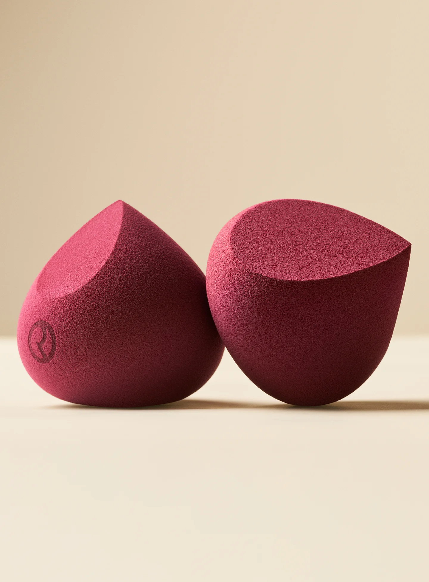 Soft Touch Makeup Blending Sponge - Image 6